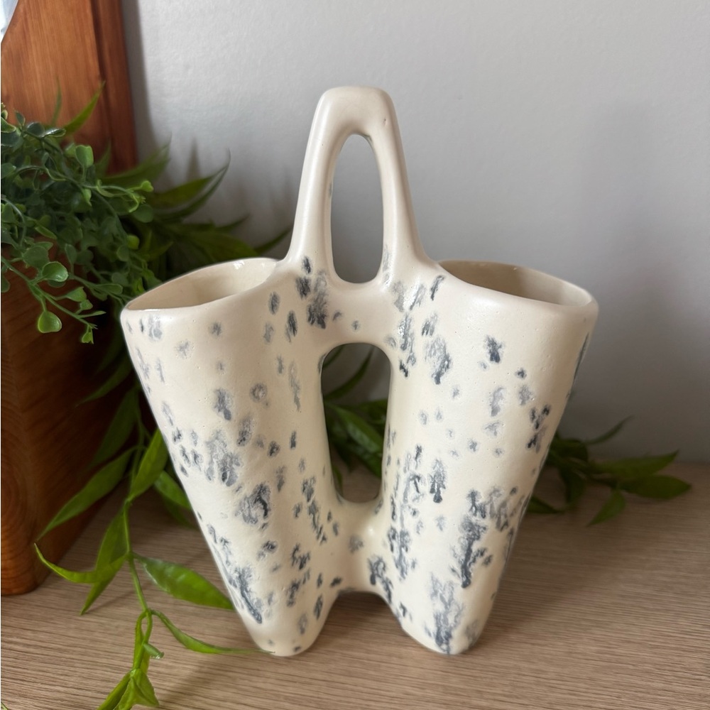 Elegant Cream and Blue Ceramic Double Vase